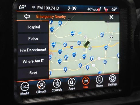 Used 2020 Jeep Wrangler Unlimited Sahara image 38