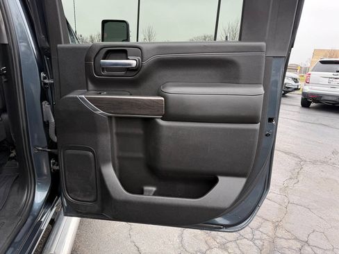 Used 2020 Chevrolet Silverado 2500 LTZ w/ LTZ Premium Package AWD/4WD image 26