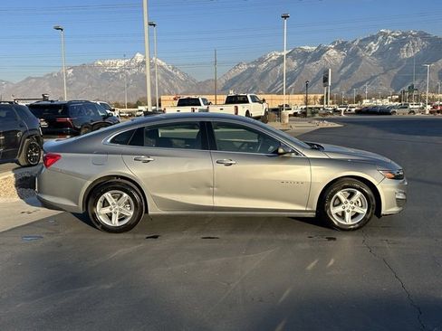 Certified 2024 Chevrolet Malibu LS image 31
