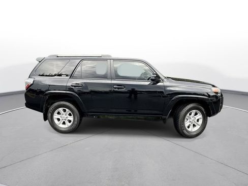 Used 2019 Toyota 4Runner SR5 RWD image 5