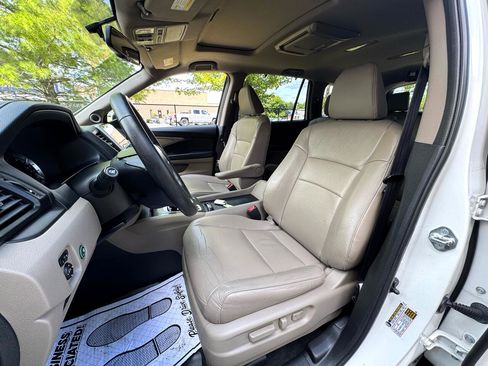 Used 2017 Honda Pilot EX-L image 9
