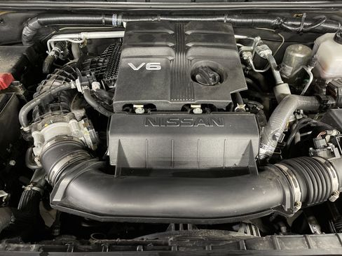 Used 2023 Nissan Frontier PRO-4X w/ Pro Convenience Package image 17