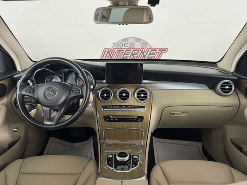 Used 2018 Mercedes-Benz GLC 300 image 11