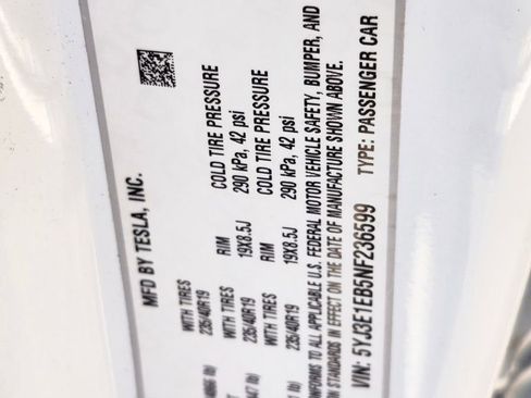 Used 2022 Tesla Model 3 Long Range image 25