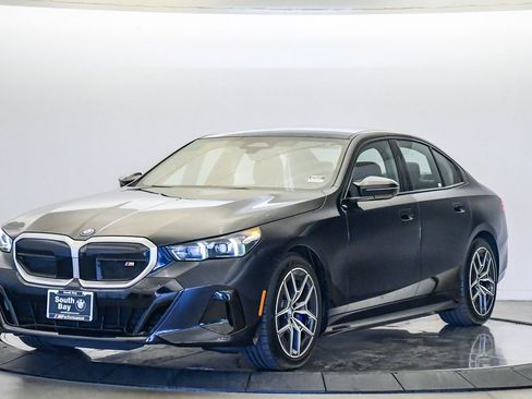 Used 2025 BMW i5 M60 image 1