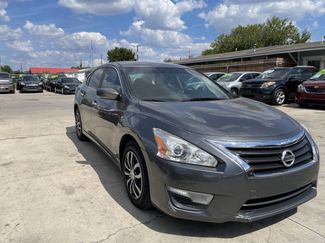 Used 2014 Nissan Altima 2.5 S w/ Display Audio Package image 1