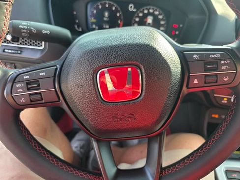 Used 2025 Honda Civic Type R image 19