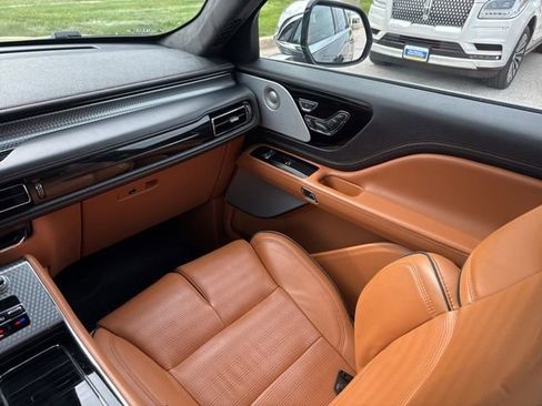Used 2020 Lincoln Aviator Black Label Grand Touring w/ Class IV Trailer Tow Package AWD/4WD image 24