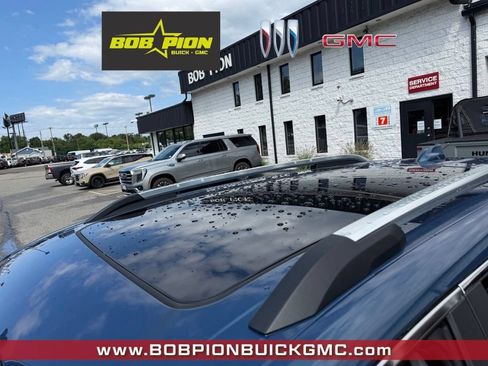 New 2027 GMC Terrain Denali w/ LPO, Floor Liner Package AWD/4WD image 6