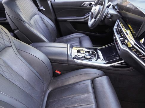 Certified 2024 BMW X7 M60i w/ Executive Package AWD/4WD image 12
