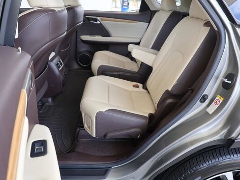 Used 2019 Lexus RX 350L FWD image 21