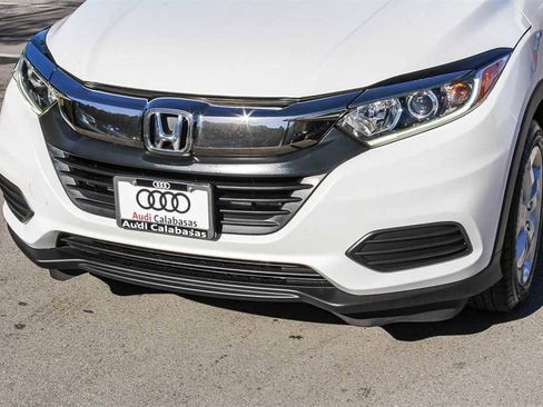 Used 2022 Honda HR-V LX image 8