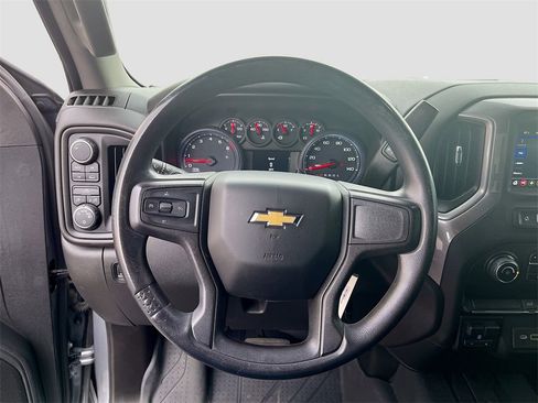 Used 2021 Chevrolet Silverado 1500 Custom image 11