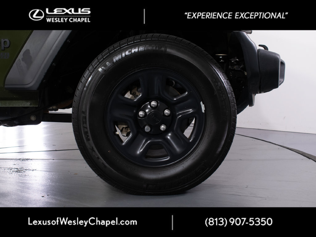 Used 2021 Jeep Wrangler Sport AWD/4WD image 3