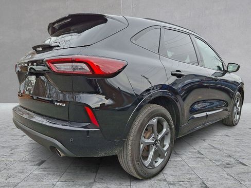 Used 2023 Ford Escape ST-Line w/ Tech Pack #1 image 6