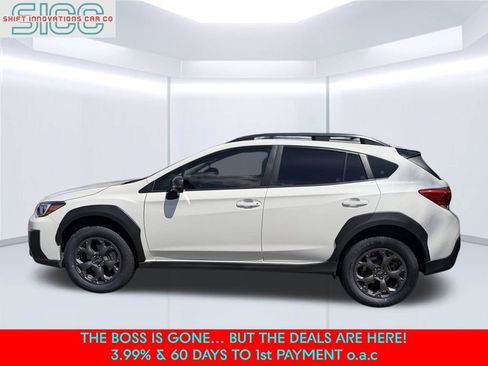 Used 2022 Subaru Crosstrek 2.5i Sport w/ Moonroof Package AWD/4WD image 3