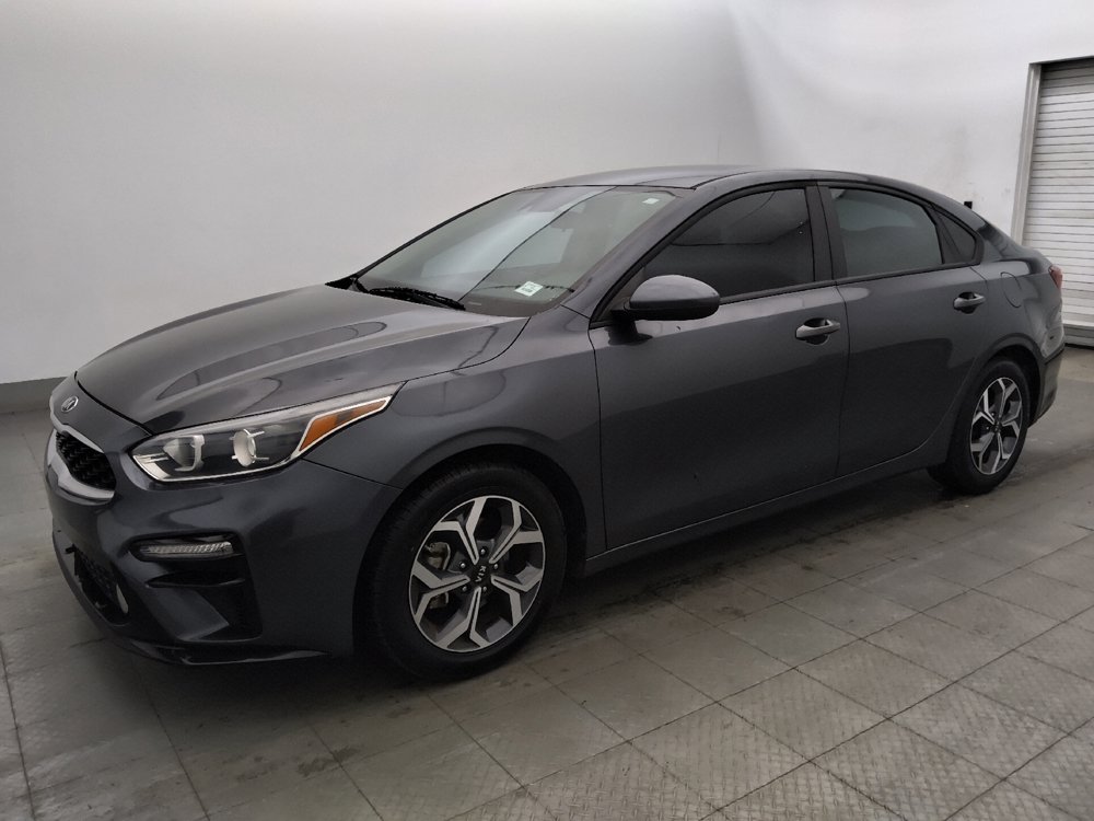 Used 2021 Kia Forte LXS FWD image 2
