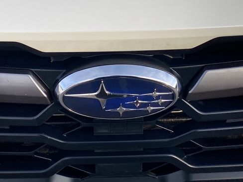 Used 2024 Subaru Crosstrek 2.0i Premium w/ Crosstrek Mirror Package image 25