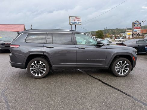 Used 2024 Jeep Grand Cherokee L Overland w/ Trailer Tow Package image 8