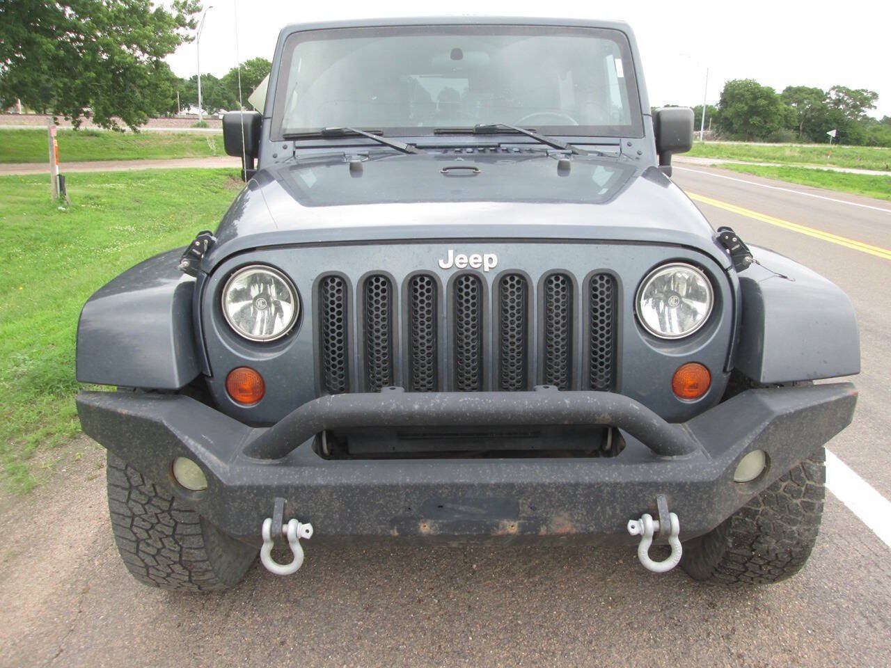Used 2008 Jeep Wrangler Unlimited Sahara w/ Trailer Tow Group AWD/4WD image 3