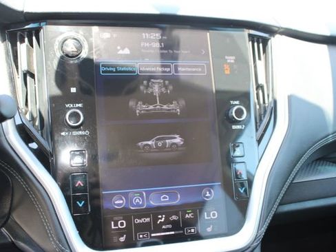 Used 2020 Subaru Outback Premium AWD/4WD image 27