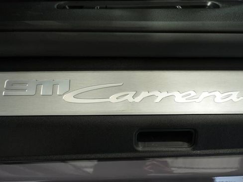 Certified 2026 Porsche 911 Carrera RWD image 33