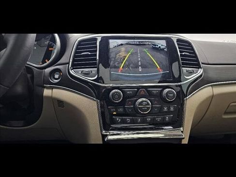 Used 2020 Jeep Grand Cherokee Summit w/ Platinum Series Group AWD/4WD image 16