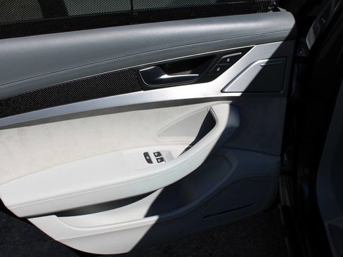 Used 2013 Audi S8 w/ Full Leather Pkg image 29
