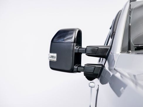 Used 2022 Ford F250 Lariat w/ Tremor Off-Road Package image 6