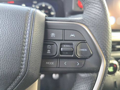 Used 2024 Toyota Tacoma TRD Sport image 28