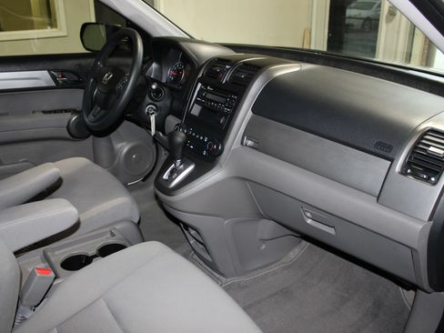 Used 2011 Honda CR-V LX image 24