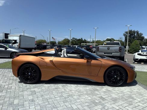 Used 2019 BMW i8 Roadster AWD/4WD image 6
