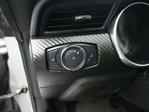 Used 2020 Ford Mustang Coupe RWD image 11