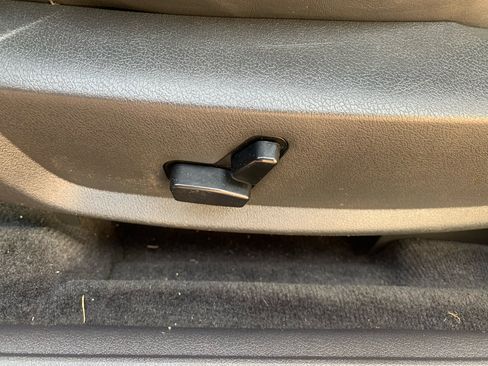 Used 2009 Dodge Challenger R/T image 21