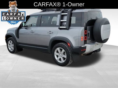 Used 2021 Land Rover Defender 110 SE image 4