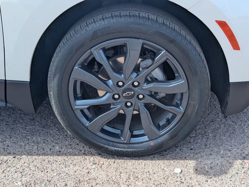 Used 2024 Chevrolet Equinox RS image 9