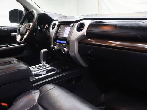 Used 2020 Toyota Tundra Limited w/ Limited Premium Package image 11