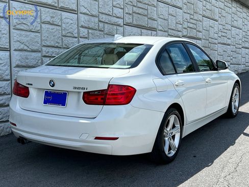 Used 2014 BMW 328i xDrive Sedan AWD/4WD image 6