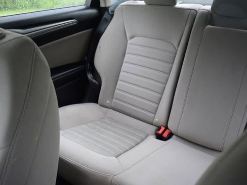 Used 2020 Ford Fusion S FWD image 15