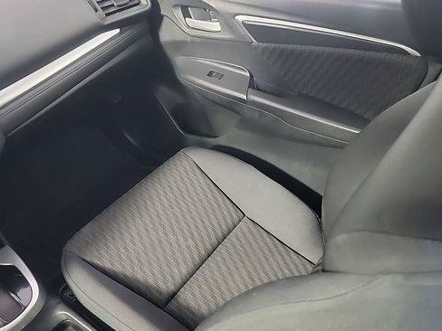 Used 2018 Honda Fit EX image 22