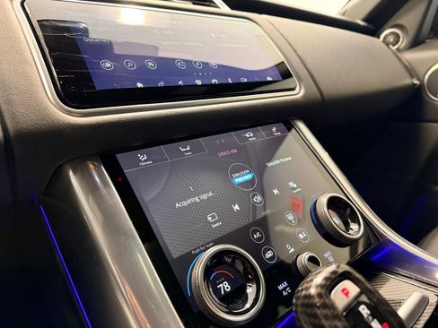 Used 2021 Land Rover Range Rover Sport HSE Silver Edition image 48