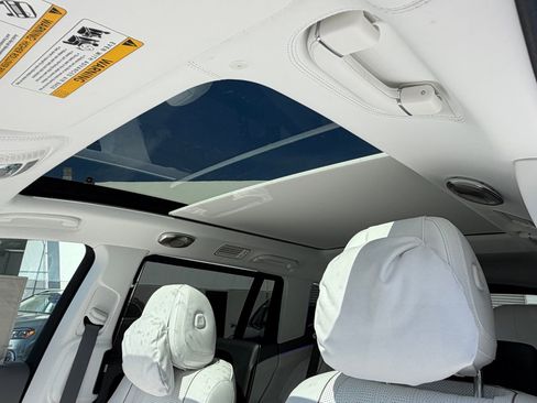 New 2026 Mercedes-Benz Maybach GLS 600 4MATIC image 19