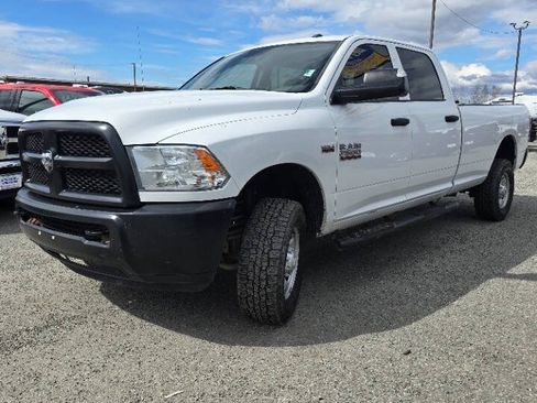 Used 2017 RAM 2500 Tradesman w/ Popular Equipment Group AWD/4WD image 2