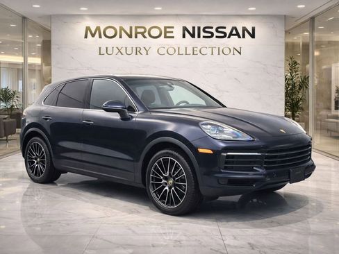 Used 2019 Porsche Cayenne S image 15