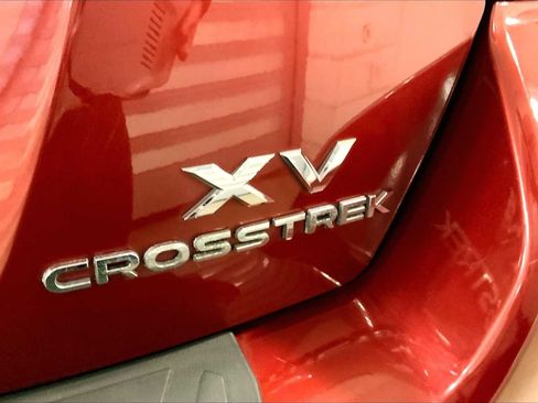 Used 2015 Subaru Crosstrek 2.0i Limited image 9