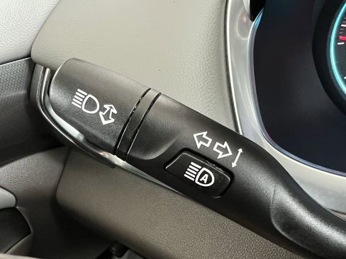 Used 2019 Chevrolet Traverse Premier AWD/4WD image 34