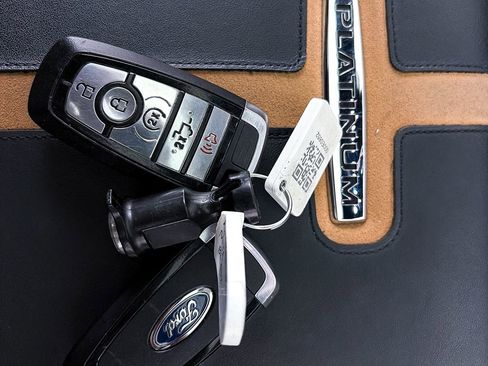 Used 2022 Ford F150 Platinum w/ Equipment Group 701A High AWD/4WD image 33