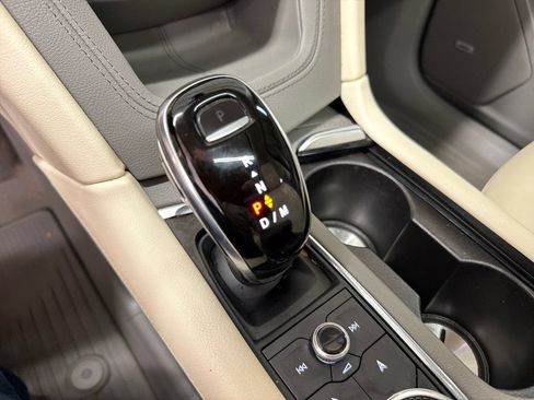 Used 2020 Cadillac XT6 Premium Luxury FWD image 30