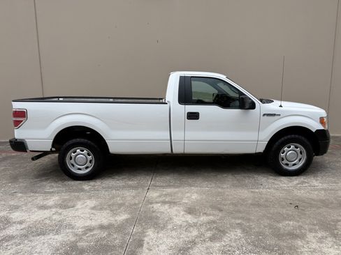 Used 2011 Ford F150 XL image 2