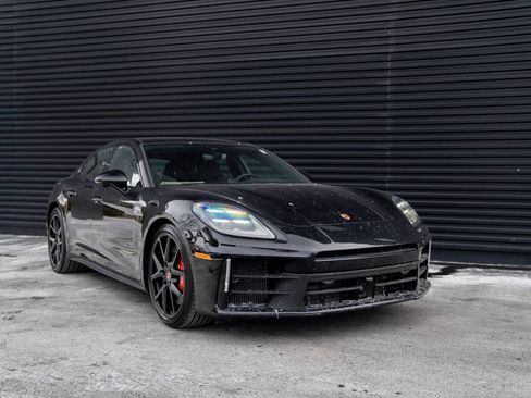 New 2026 Porsche Panamera 4S image 11